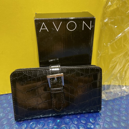 Avon deluxe manicure kit - avon,