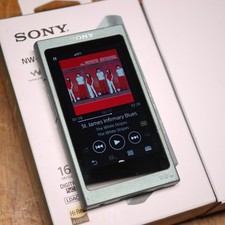 Sony a45 16gb walkman - 16gb,