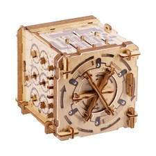 Cambridge Labyrinth Puzzle Box