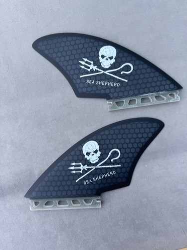Surfboard keel fins - keel,