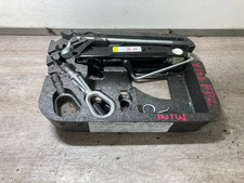 2013 MINI COOPER D WHEEL JACK