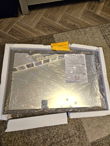 Rectangular framed wall - rectangular,