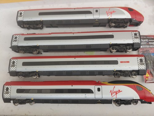 Hornby car virgin - hornby,
