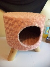 new pink round Boucle & wood