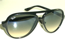 RAY-BAN RB4125 601/32 TOP