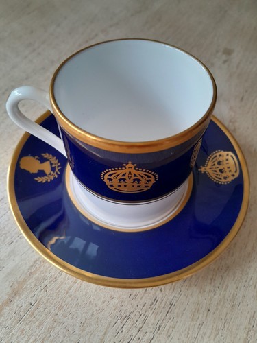 Royal worcester fine bone - fine,
