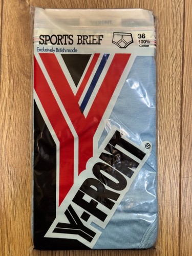 Genuine front sports - y,