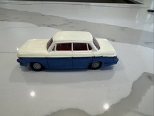 Dinky Toys BMW 2000 Ti Lux In