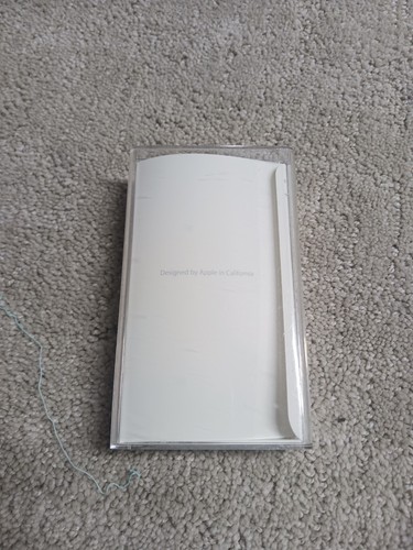 Empty apple ipod - empty, 2nd