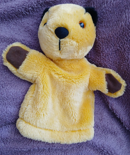 Sooty sweep - &,