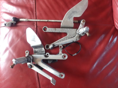 Yamaha 1998 rear sets - r1,