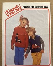 KIDS CHILDRENS POSTMAN PAT JUMPER TOP 20”-28” VTG DK KNITTING PATTERN WENDY 2262