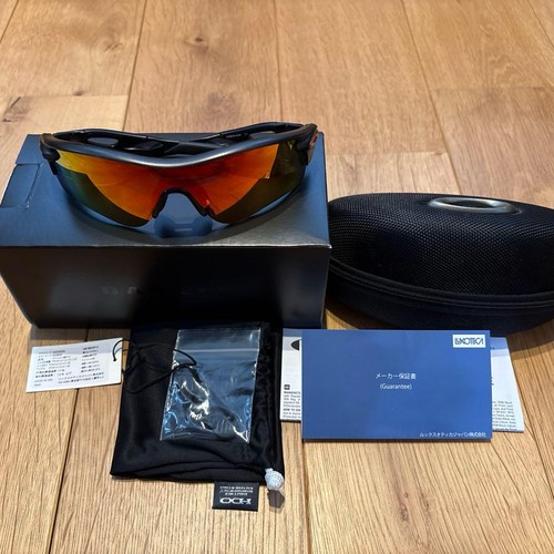 Good condition oakley - [good,