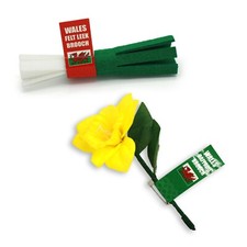 Wales daffodil leek brooch set - daffodil,