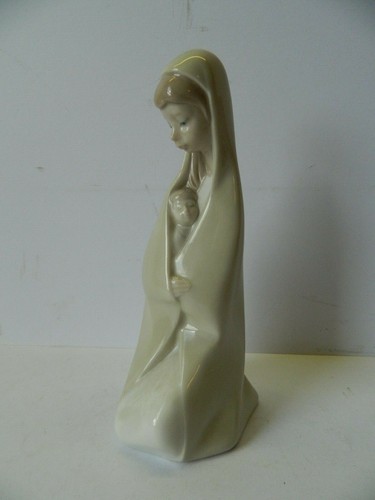Lladro mother and - and, child