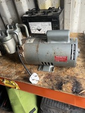 Gast 1022-V703-R50X Industrial Vacuum Pump