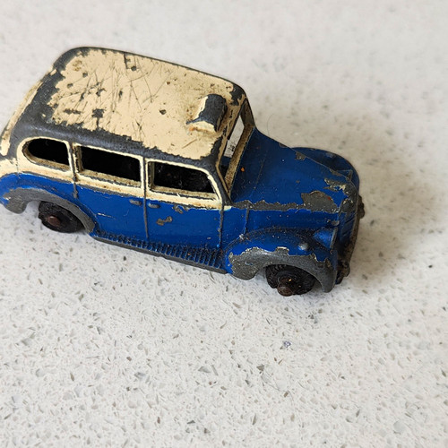 Dinky toys austin taxi - dinky,