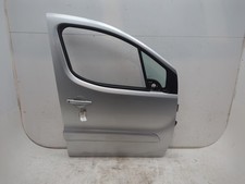 2008 PEUGEOT PARTNER TEPEE S 107 5 Doors Van Derived Car Drivers Door Front RH