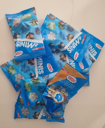 Thomas friends minis bundle - &,