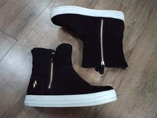 Skechers Street Los Angeles