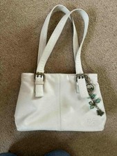 WHITE HANDBAG WITH HANDBAG WITH CARRY HANDLES BY GIGI