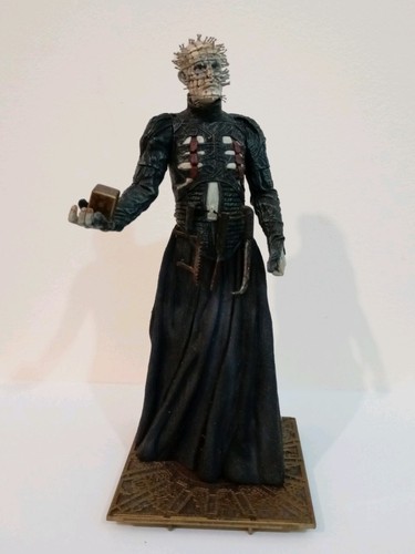 Neca hellraiser pinhead - hellraiser,