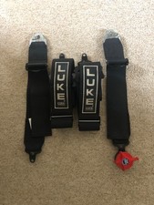 Luke 4 point harness in black 