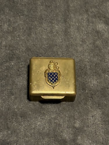 Brass hinged snuff - brass,