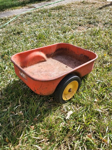 Ertl massey ferguson - massey, pedal
