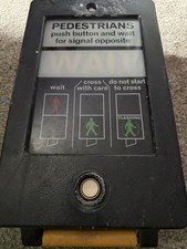 Traffic Light Wait Button