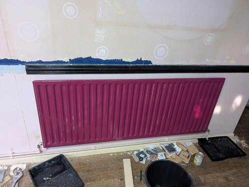 Old but working radiator - old,