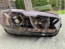 GENUINE BRAND NEW !!! KIA CEED II XENON Headlight Driver side  With Box NEW !!!