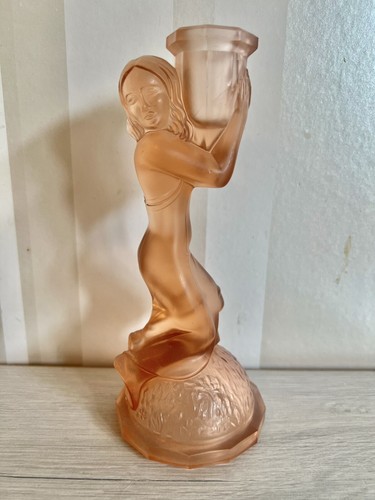 Art deco vintage satin pink - art,