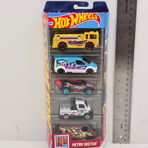 Hot wheels metro sketch - wheels,