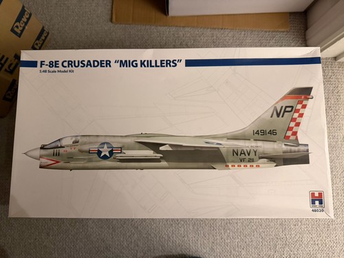 Hobby 2000 vought f - 1/48,