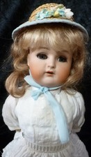 ANTIQUE DOLL , BISQUE DOLL , K