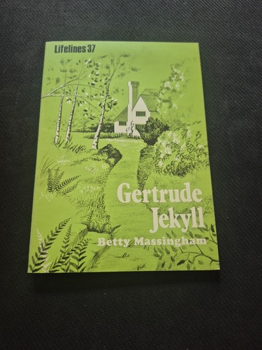 Gertrude jekyll shire - gertrude, (shire