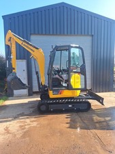 Liugong 9027f 2.7 ton  Digger