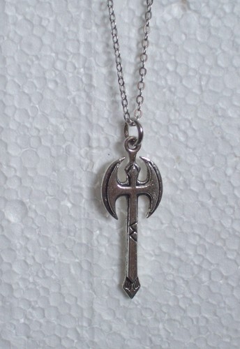 Large battle axe necklace - large,