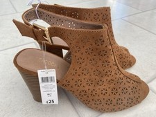 Smart New Peacocks Faux Suede Heels/ Sandals Size 7 RRP £25