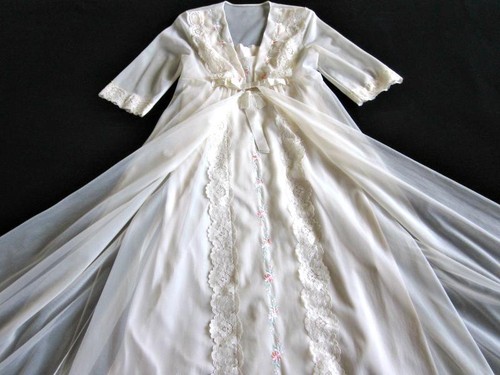 Vtg shadowline long lacy - vtg,