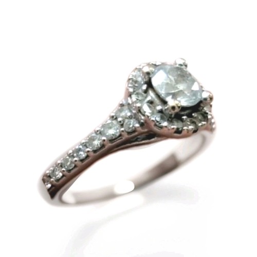 18ct white gold diamond halo - gold,