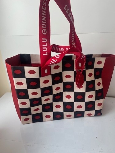 Lulu guinness chess lips - guinness,