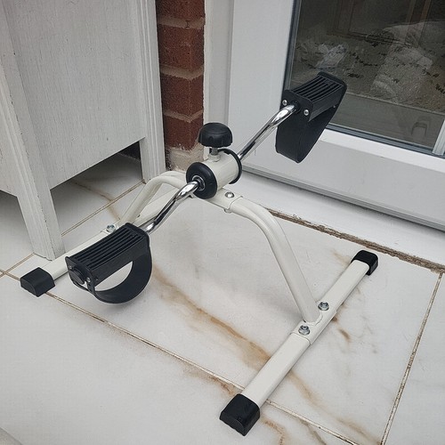 Portable pedal exerciser arm - pedal,