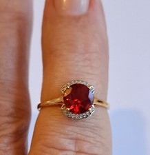 RED ANDESINE & DIAMOND RING  9ct Y Gold - Stunning Gems -  Hallmarked BNWT