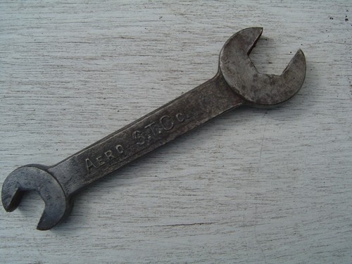 Vintage aero co spanner - ,