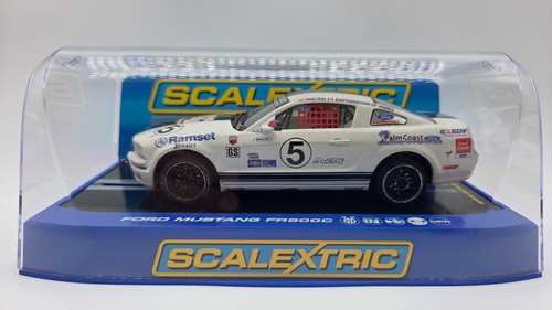 Slot car scalextric ford - 1/32,