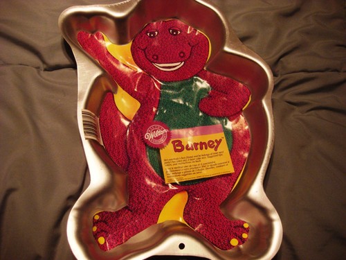 1993 wilton barney cake - cake, pan