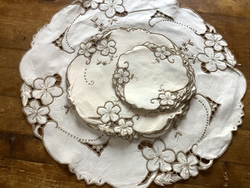 Vintage cream linen - 13,