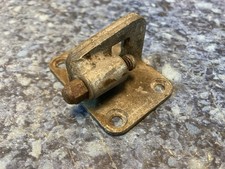 Morris Minor 1000 Traveller (1955-71) Left Rear Door Check Strap Stop Bracket